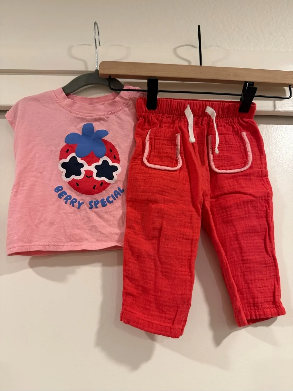 Old Navy Pink Strawberry Tee & Red Drawstring Pants with Floral White Overalls‎